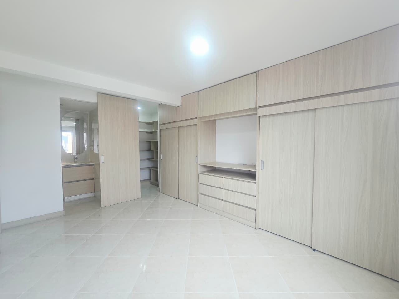 Apartamento en arriendo en Belén, Medellín · foto 7 de 17