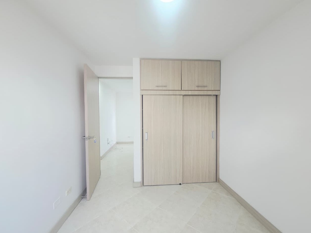 Apartamento en arriendo en Belén, Medellín · foto 10 de 17