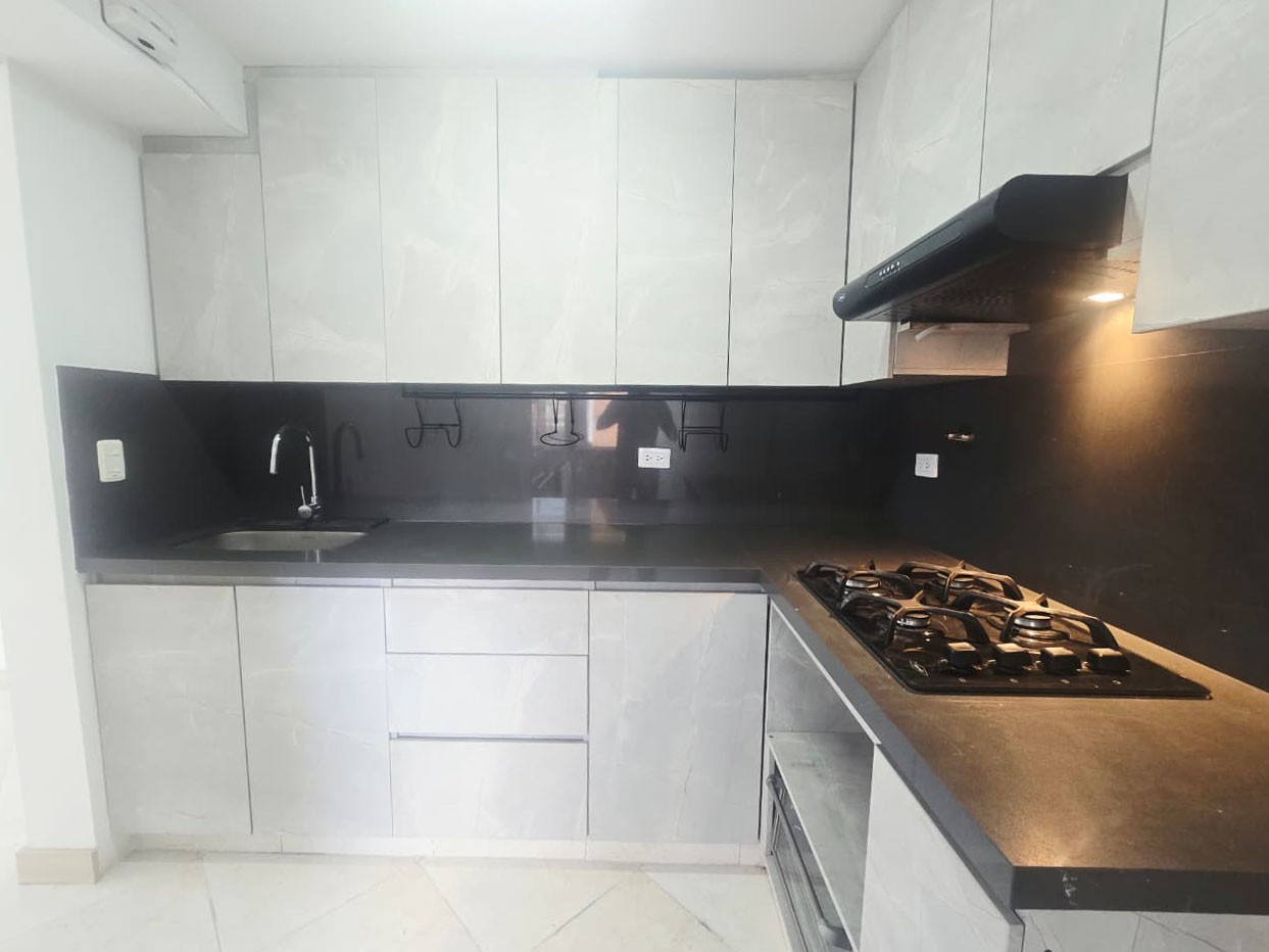 Apartamento en arriendo en Belén, Medellín · foto 5 de 17