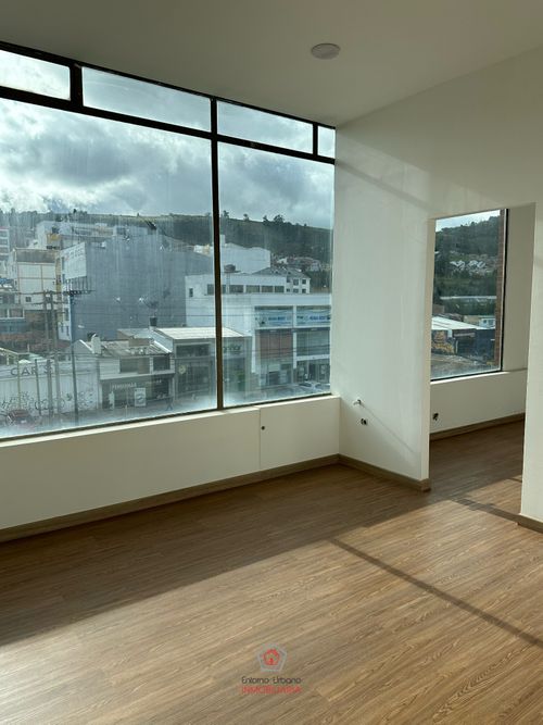 Local en arriendo en Jose Joaquin Camacho, Tunja, 96 m² · foto 6 de 13