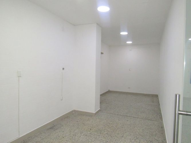 Local en arriendo en Centro, Bucaramanga, 18 m² · foto 2 de 5