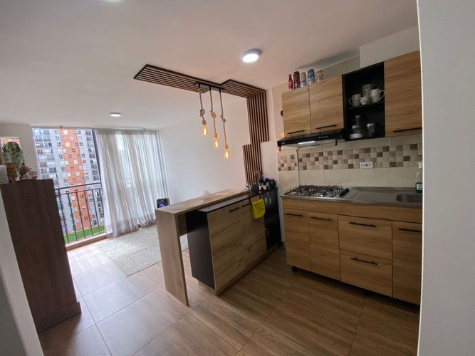 Apartamento en venta en Fontibon, Bogotá · foto 2 de 23