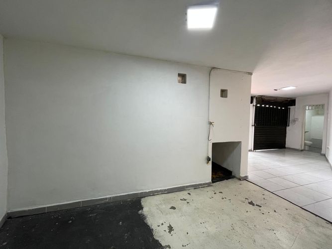 Local en arriendo en Laureles, Medellín, 30 m² · foto 10 de 15