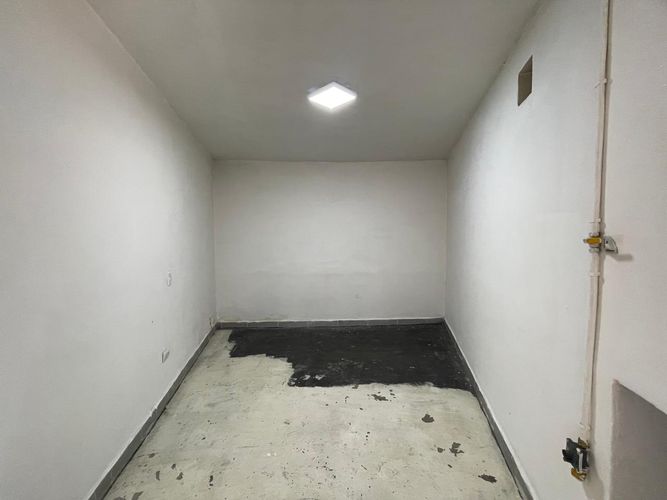 Local en arriendo en Laureles, Medellín, 30 m² · foto 12 de 15