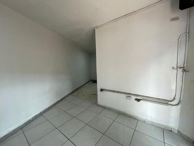 Local en arriendo en Laureles, Medellín, 30 m² · foto 15 de 15