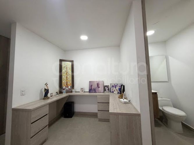 Apartamento de 3 alcobas en venta en Ciudad Del Río, Medellín, 96 m² · foto 7 de 12