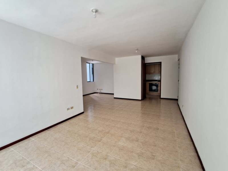 Apartamento en venta en El Poblado, Medellín 2