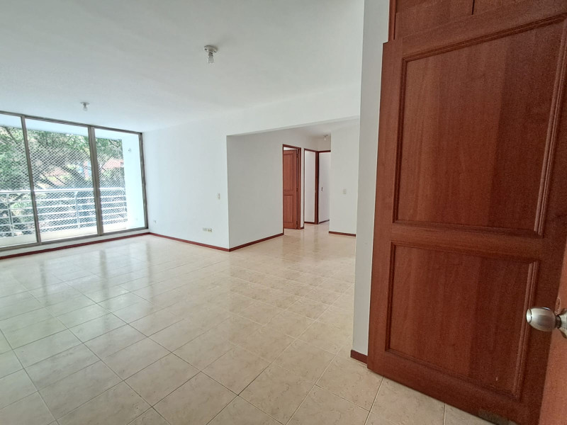 Apartamento en venta en El Poblado, Medellín 4