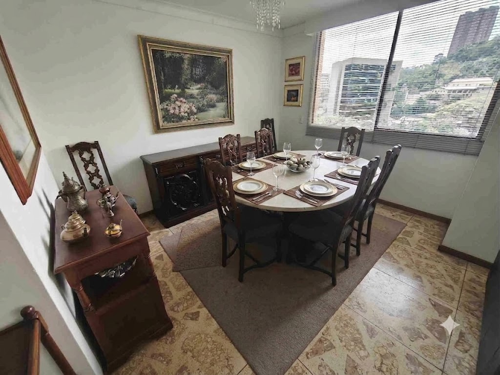 Apartamento en venta en El Poblado, Medellín 4