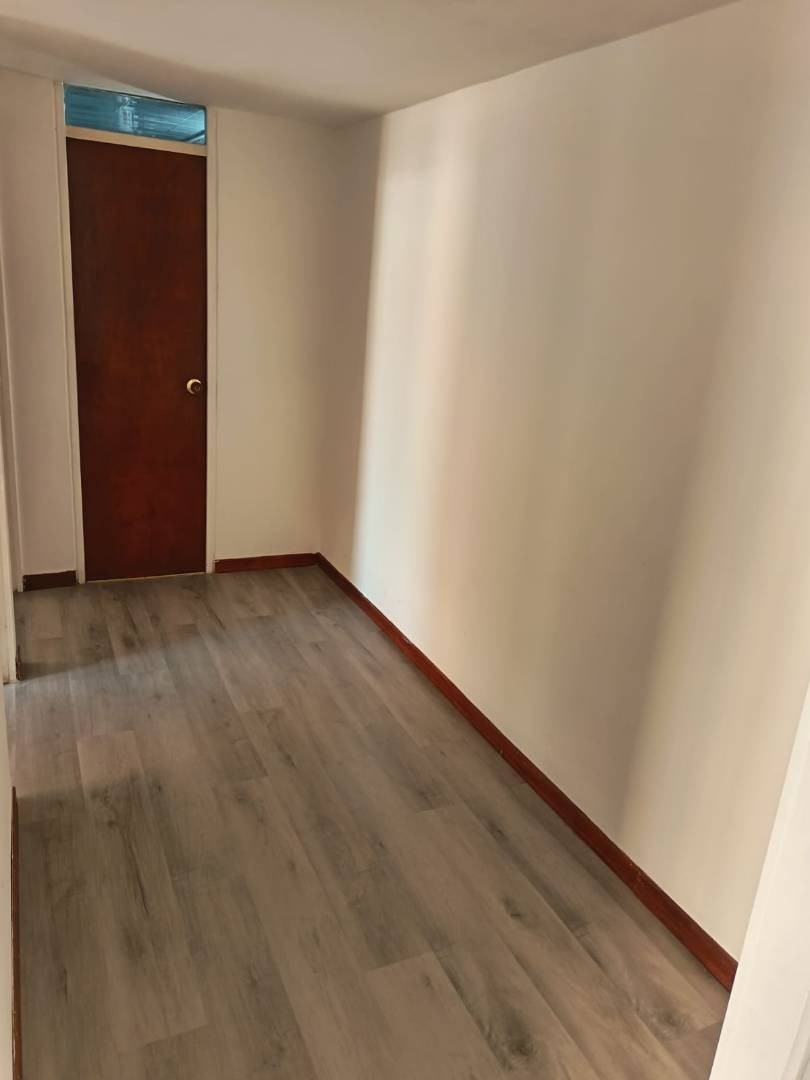 Apartamento en venta en Ub. Sabana De Tibabuyes, Bogotá · foto 14 de 23