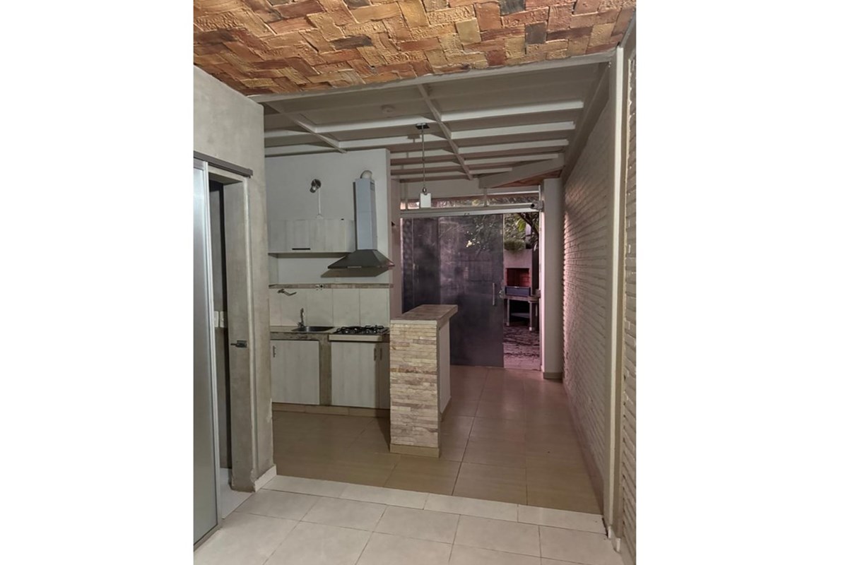 Dúplex-Alquiler-Oroité c/ Paso de la Patria, Hipódromo, Asunción — foto 3