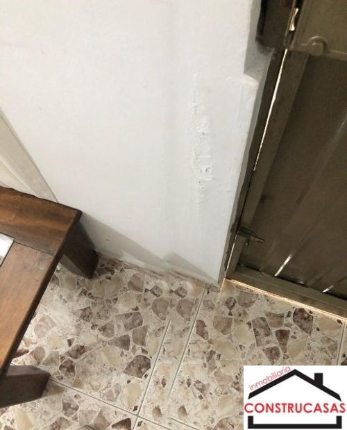 Casa de 3 alcobas en venta en Aures No.2, Medellín, 80 m² · foto 10 de 17