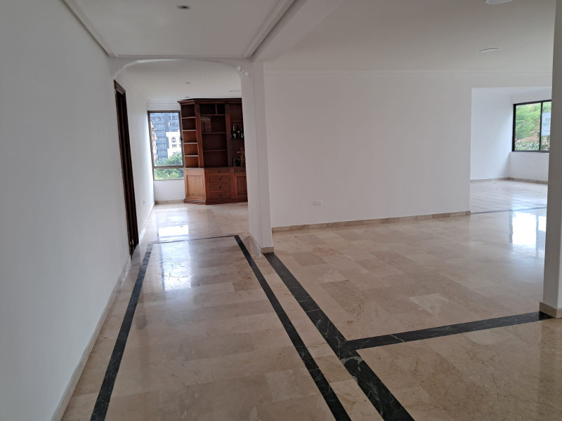 Apartamento en venta en El Poblado, Medellín 5