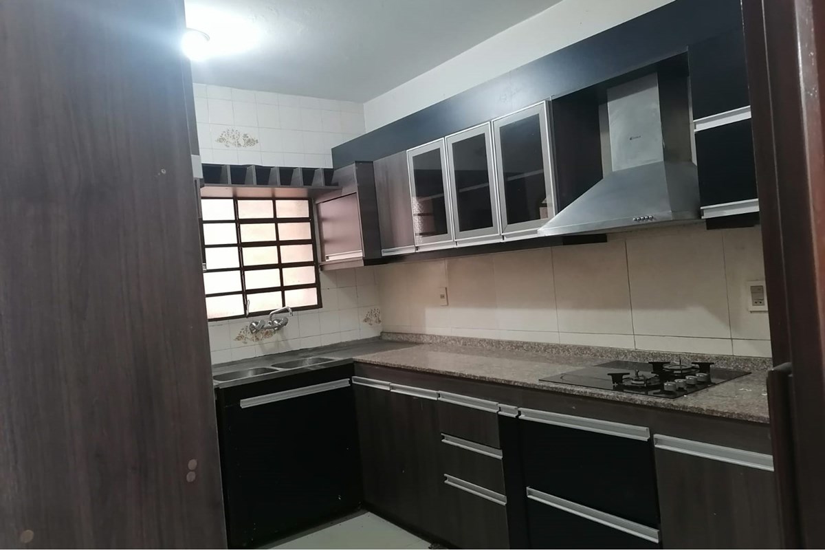 Casa-Alquiler-Alas Paraguayas esquina Campos Cervera, Mariscal Estigarribia, Asunción — foto 3