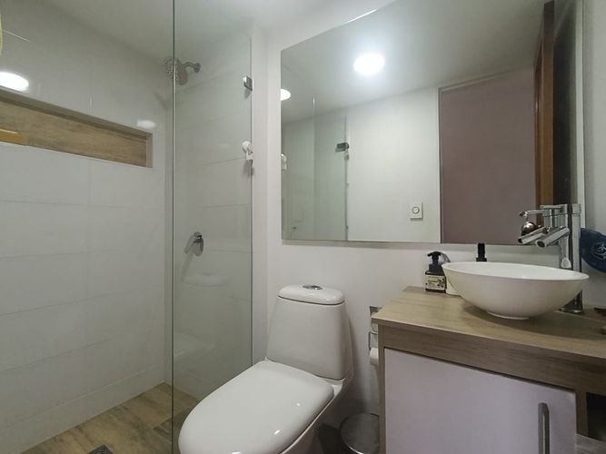 Apartamento de 3 alcobas en arriendo en El Diamante No. 2, Medellín, 94 m² · foto 7 de 20