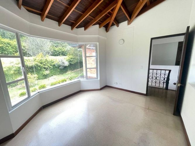 Casa de 6 alcobas en venta en Carrizales, El Retiro, 350 m² · foto 23 de 24