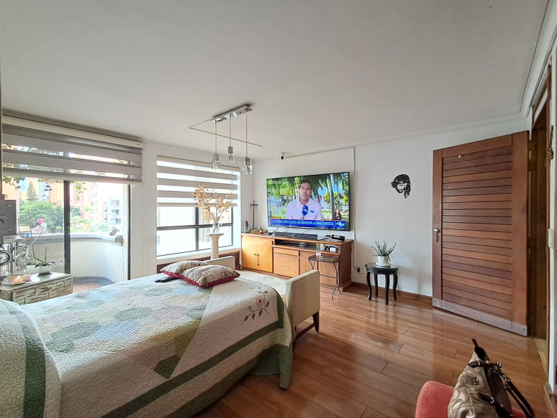 Apartamento en venta en Laureles, Medellín 2