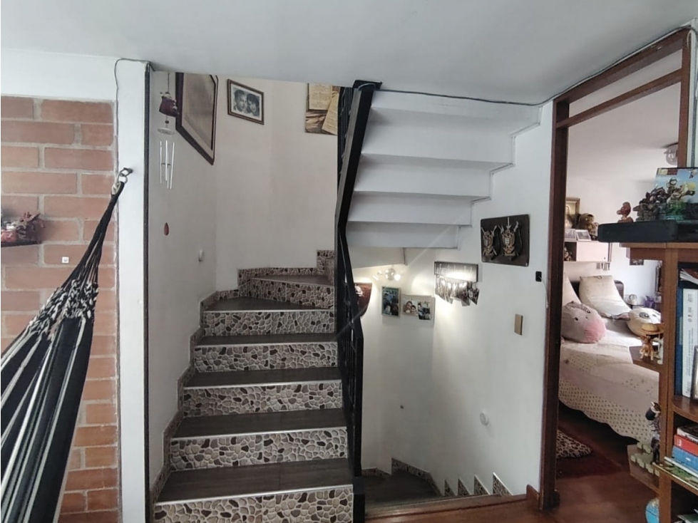 Casa en venta en Ciudad Alsacia, Bogotá · foto 7 de 24