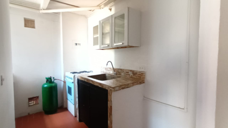 Apartamento en venta en El chagualo, Medellín 3