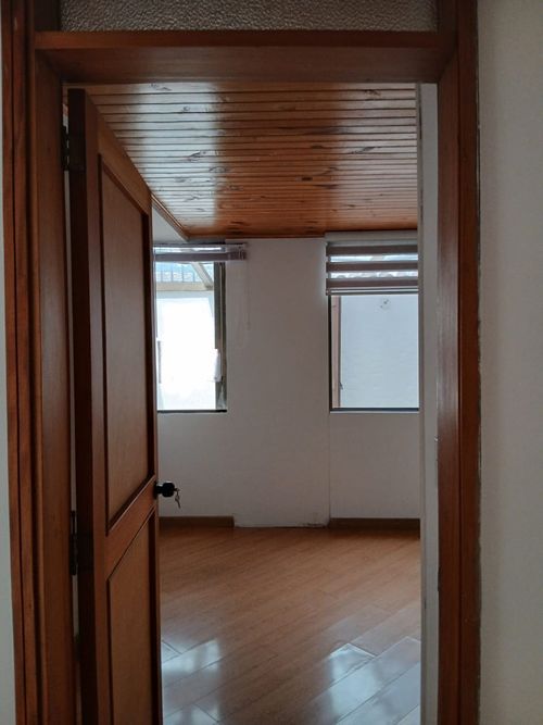 Apartamento de 2 alcobas en venta en El Batán, Bogotá, 58 m² · foto 5 de 18