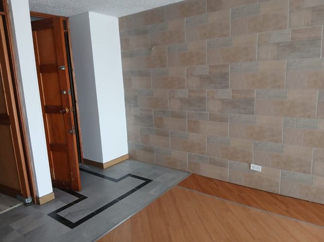 Apartamento de 2 alcobas en venta en El Batán, Bogotá, 58 m² · foto 14 de 18
