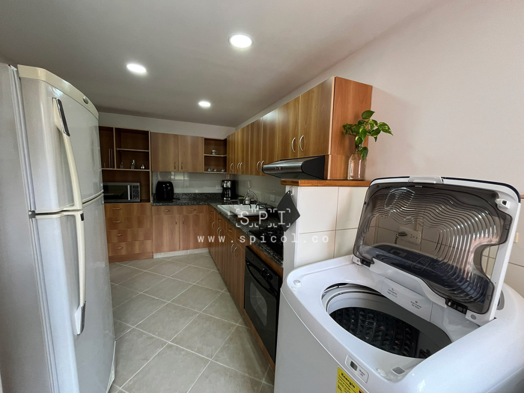Apartamento en venta en El Poblado, Medellín 3