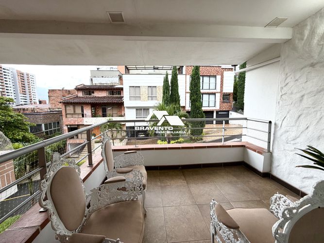 Casa de 5 alcobas en venta en Las Lomitas, Sabaneta, 480 m² · foto 14 de 24