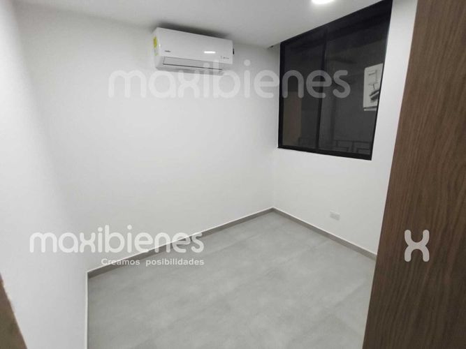 Casa de 3 alcobas en arriendo en Los Almendros, Apartado, 60 m² · foto 7 de 12