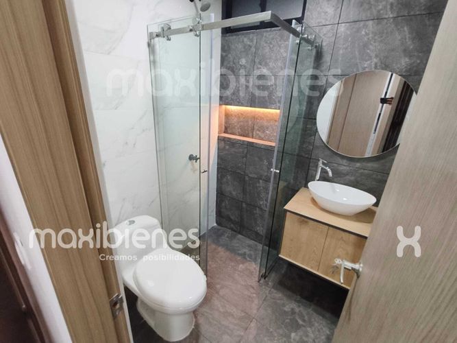 Casa de 3 alcobas en arriendo en Los Almendros, Apartado, 60 m² · foto 10 de 12