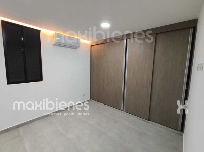 Casa de 3 alcobas en arriendo en Los Almendros, Apartado, 60 m² · foto 11 de 12