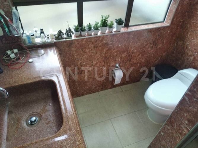 Casa de 4 alcobas en venta en Normandia, Bogotá, 310 m² · foto 19 de 20
