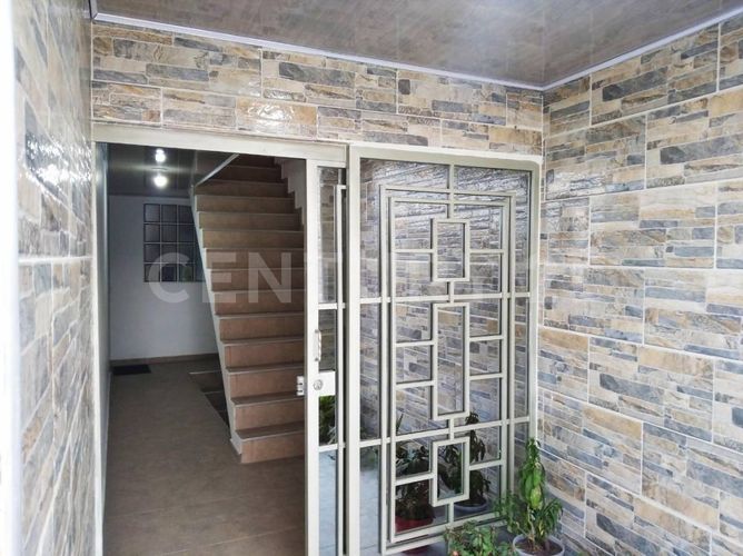 Casa de 8 alcobas en venta en Américas Central, Bogotá, 405 m² · foto 9 de 20