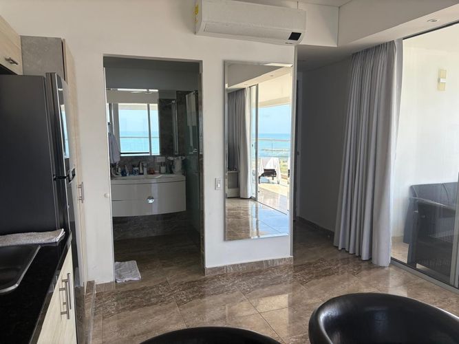 Apartamento de 1 alcoba en venta en Crespo, Cartagena, 64 m² · foto 3 de 18