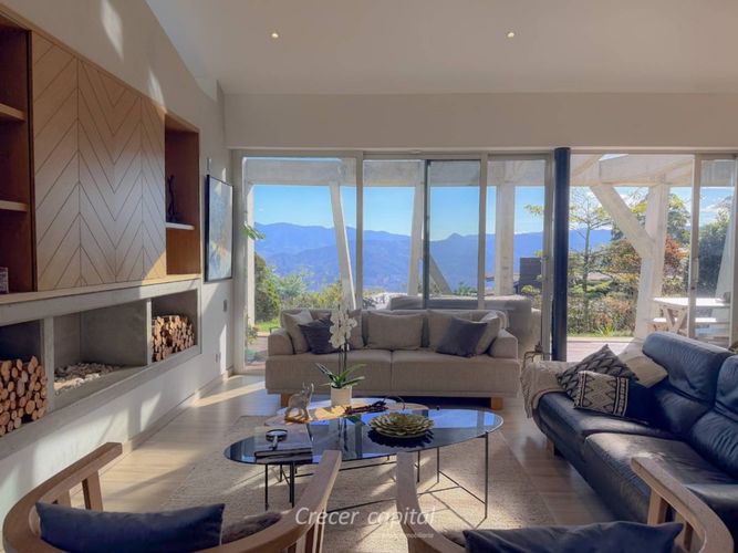 Casa de 4 alcobas en venta en Altos Del Poblado, Medellín, 370 m² · foto 13 de 24