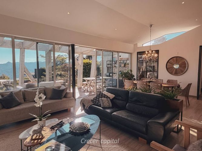 Casa de 4 alcobas en venta en Altos Del Poblado, Medellín, 370 m² · foto 14 de 24