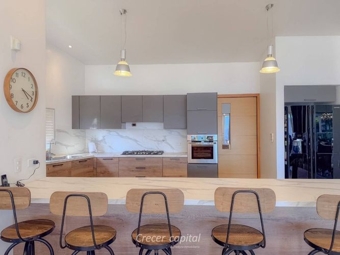 Casa de 4 alcobas en venta en Altos Del Poblado, Medellín, 370 m² · foto 20 de 24