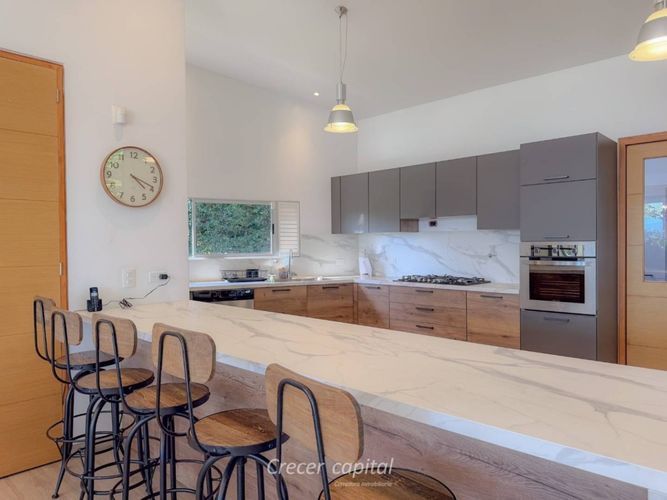 Casa de 4 alcobas en venta en Altos Del Poblado, Medellín, 370 m² · foto 21 de 24
