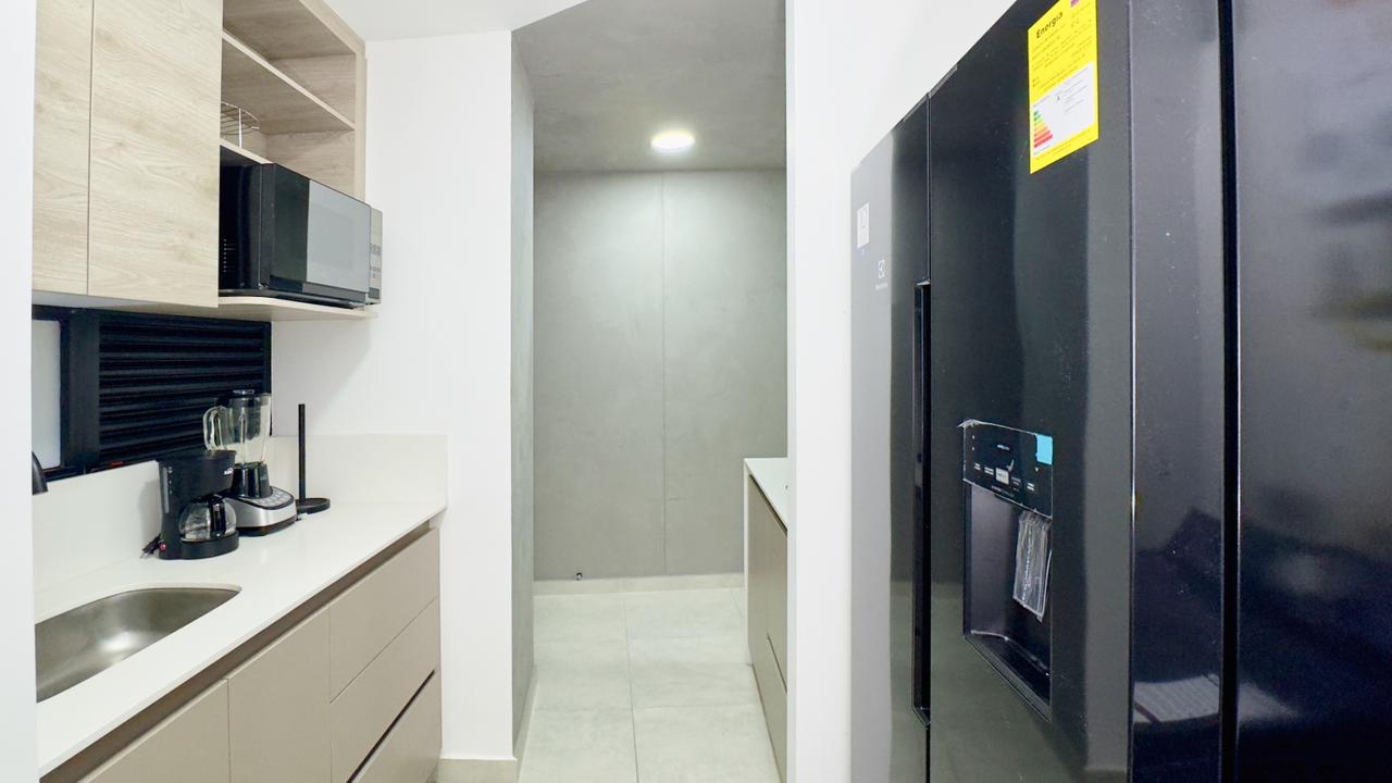 Apartamento en venta en Loma Del Escobero, Envigado · foto 6 de 24