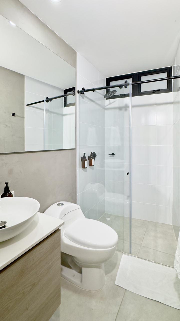 Apartamento en venta en Loma Del Escobero, Envigado · foto 13 de 24