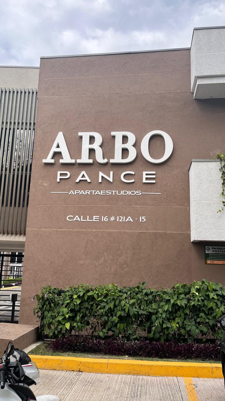 Apartaestudio en Arriendo en Pance, Cali