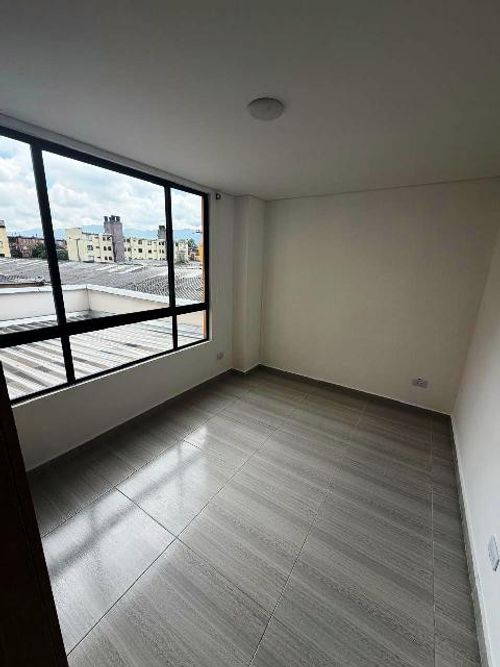 Apartaestudio en venta en La Asuncion, Bogotá, 33 m² · foto 2 de 18