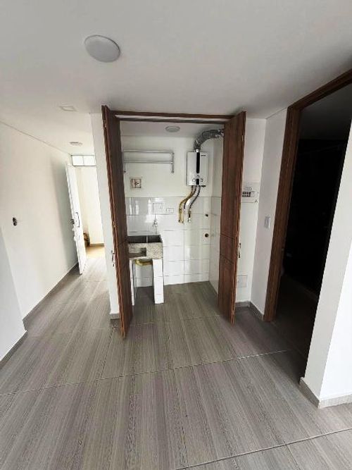 Apartaestudio en venta en La Asuncion, Bogotá, 33 m² · foto 9 de 18