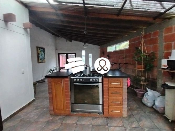Finca en venta en Actividad Multiple, Copacabana, 3800 m² · foto 10 de 24