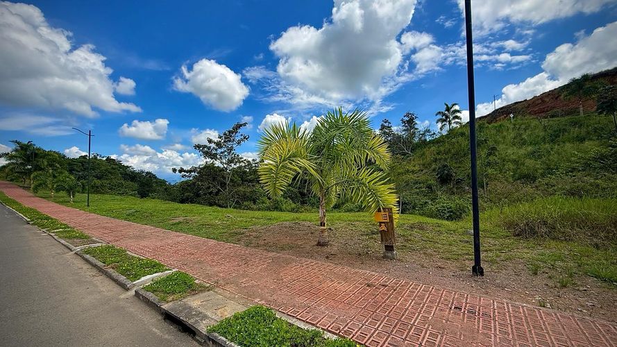 Lote en venta en Cerritos, Pereira · foto 4 de 5