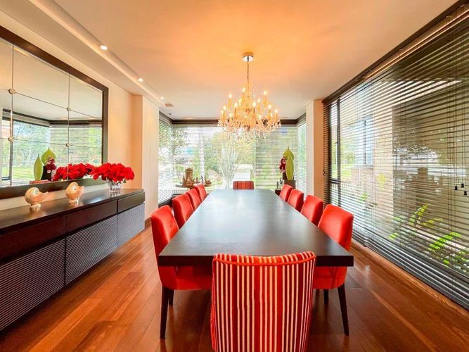 Casa de 5 alcobas en venta en Santa Ana, Bogotá, 889 m² · foto 12 de 16