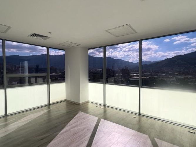 Oficina en venta en Las Vegas, Envigado, 47 m² · foto 3 de 8