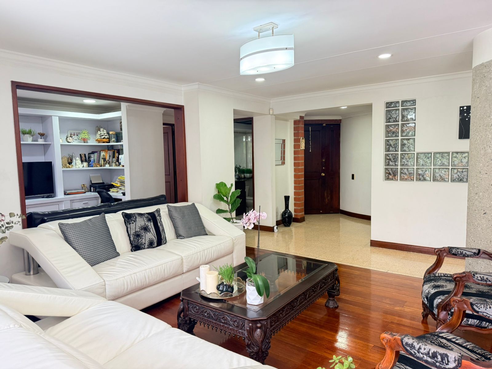 Apartamento en arriendo en El Poblado, Medellín · foto 5 de 18