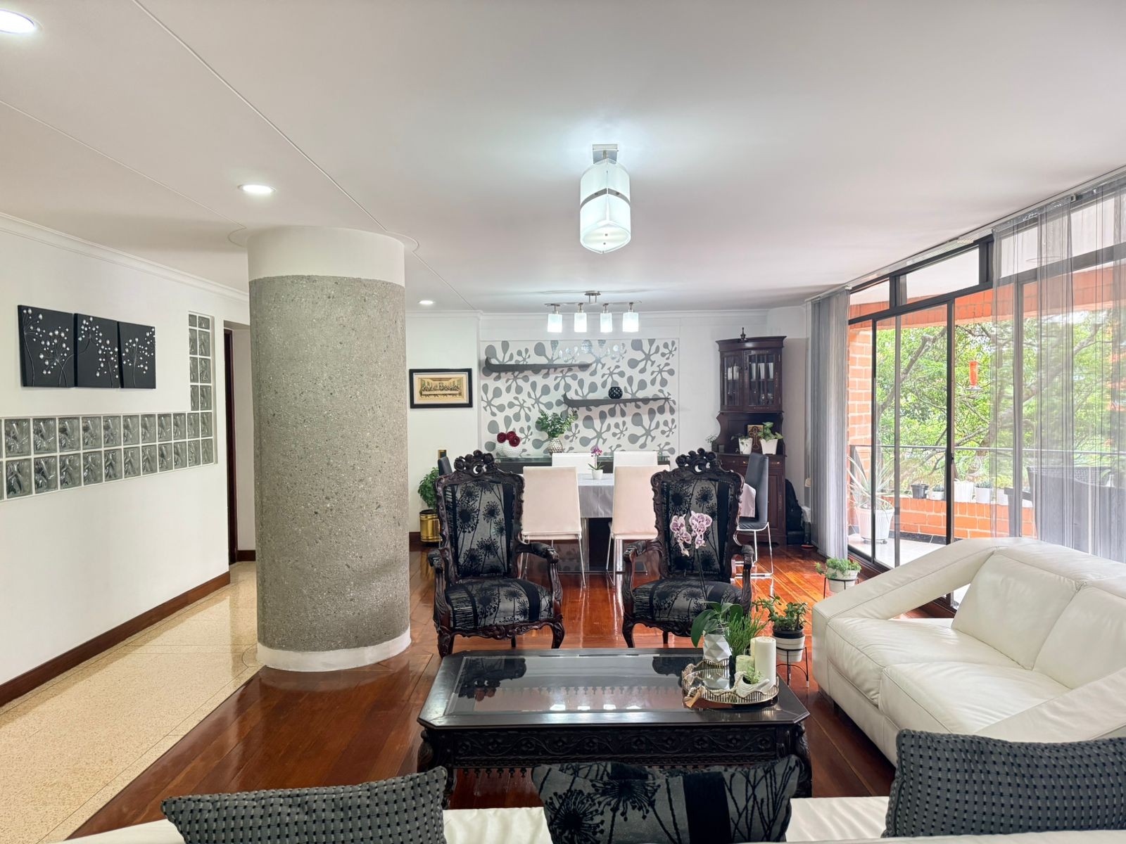 Apartamento en arriendo en El Poblado, Medellín · foto 4 de 18