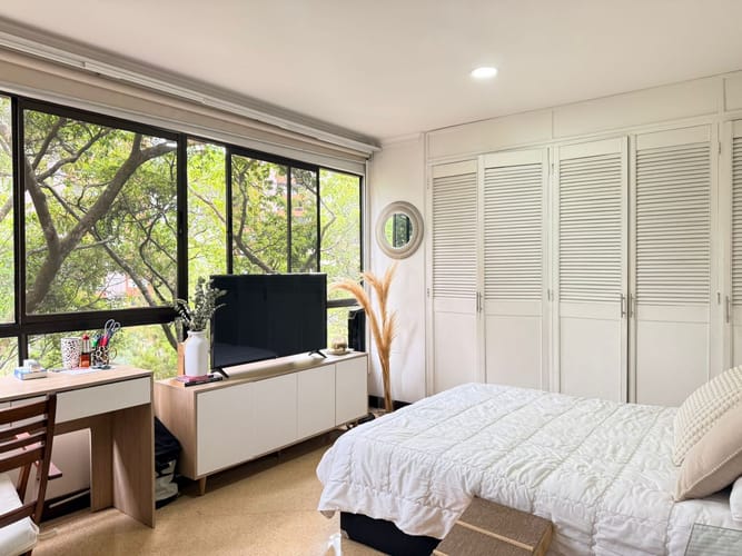 Apartamento de 3 alcobas en arriendo en El Poblado, Medellín, 198 m² · foto 10 de 18