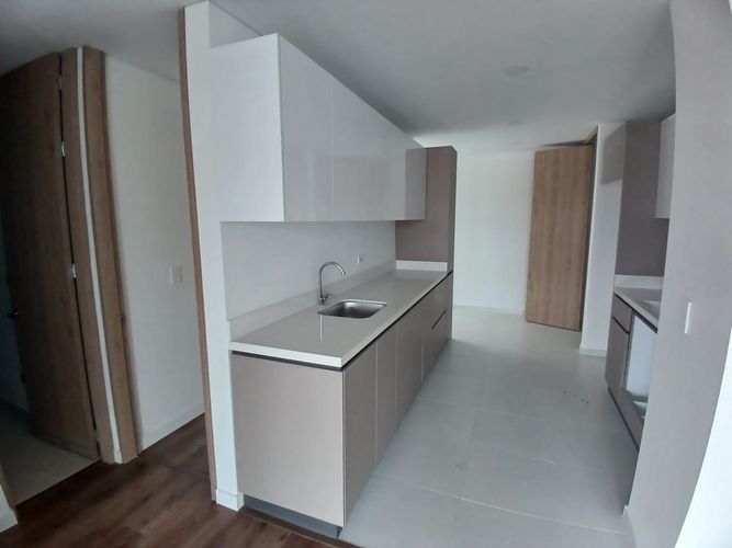 Apartamento de 3 alcobas en venta en Alhambra, Bogotá, 105 m² · foto 23 de 24